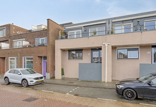 woning aan rustige straat in Alphen